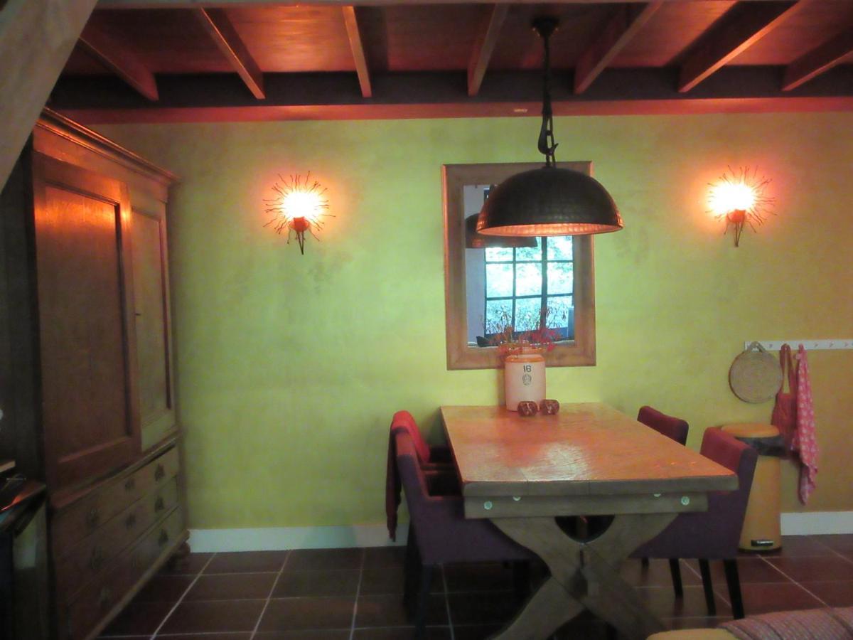 Zintuinen Apartment Esbeek Екстериор снимка